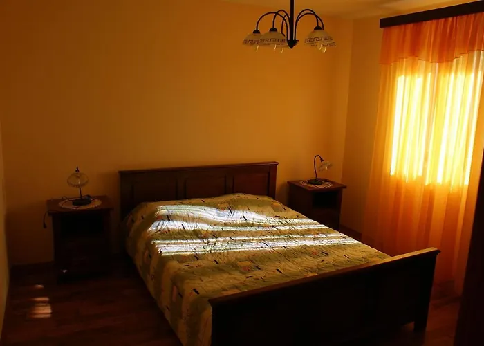 Vikendica House Vezo *